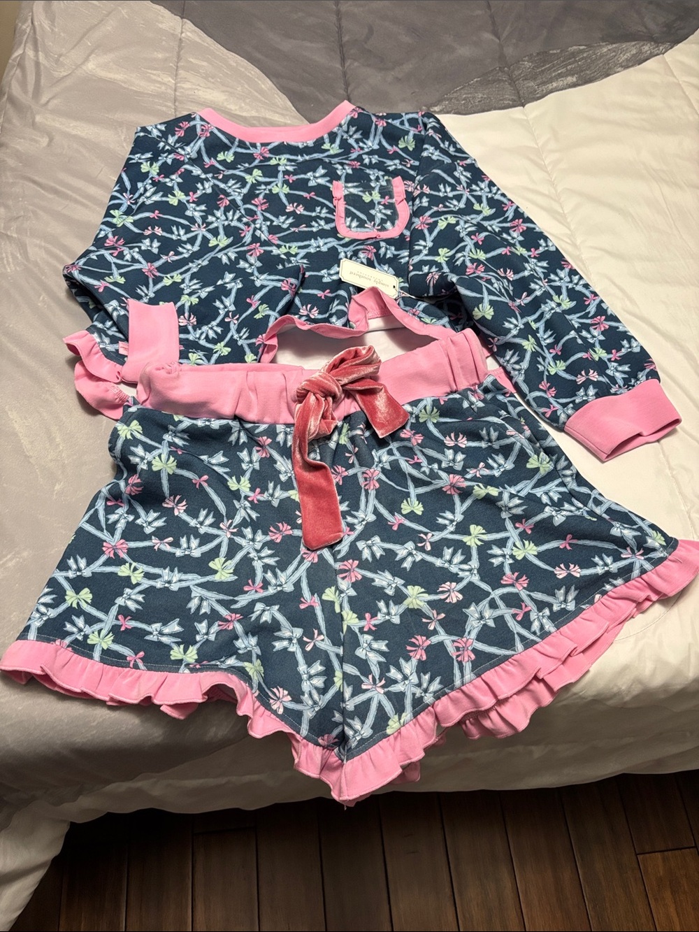 Girls Navy Floral Pajama Set Iwith Pink Trim